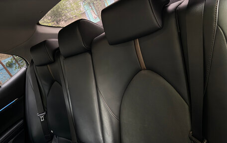 Toyota Camry, 2018 год, 2 390 000 рублей, 24 фотография