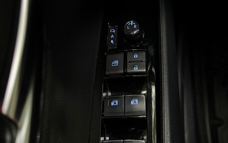 Toyota Camry, 2018 год, 2 390 000 рублей, 21 фотография