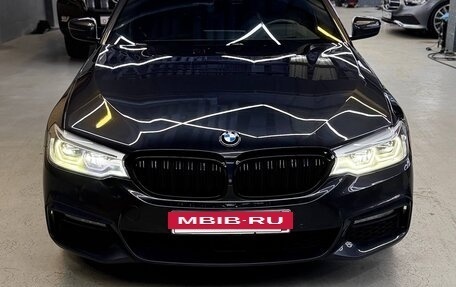BMW 5 серия, 2018 год, 3 650 000 рублей, 3 фотография