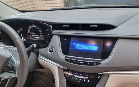 Cadillac XT5 I рестайлинг, 2016 год, 2 400 000 рублей, 11 фотография