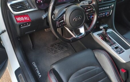 KIA Optima IV, 2018 год, 2 500 000 рублей, 13 фотография