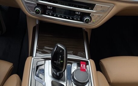 BMW 7 серия, 2016 год, 4 000 000 рублей, 22 фотография