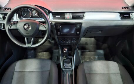 Skoda Rapid I, 2019 год, 1 279 000 рублей, 9 фотография
