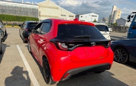 Toyota Yaris, 2021 год, 699 776 рублей, 3 фотография