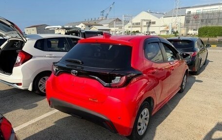 Toyota Yaris, 2021 год, 699 776 рублей, 4 фотография