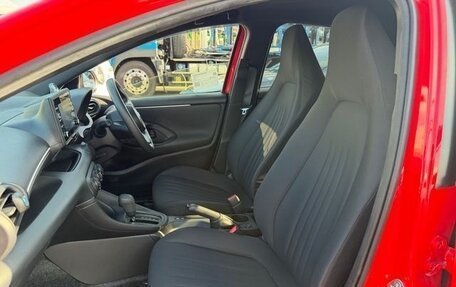 Toyota Yaris, 2021 год, 699 776 рублей, 7 фотография