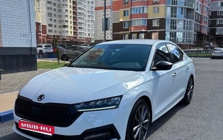 Skoda Octavia IV, 2020 год, 2 190 000 рублей, 13 фотография