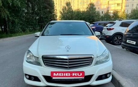 Mercedes-Benz C-Класс, 2012 год, 1 190 000 рублей, 2 фотография