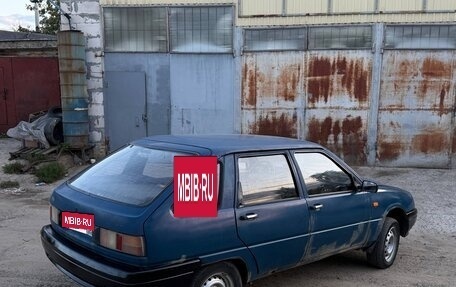 ИЖ 2126 «Ода», 2002 год, 65 000 рублей, 5 фотография