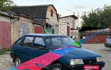 ИЖ 2126 «Ода», 2002 год, 65 000 рублей, 7 фотография