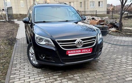 Volkswagen Tiguan I, 2008 год, 900 000 рублей, 2 фотография