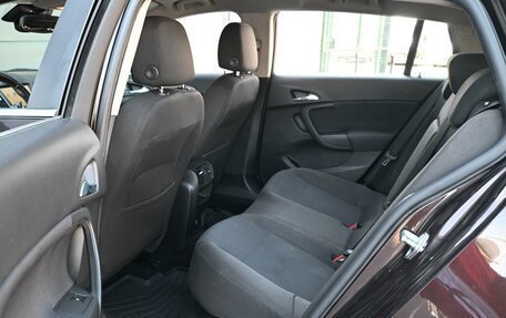 Opel Insignia II рестайлинг, 2014 год, 994 000 рублей, 11 фотография