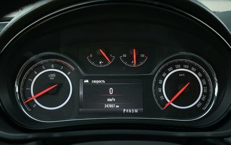 Opel Insignia II рестайлинг, 2014 год, 994 000 рублей, 16 фотография
