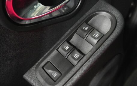 Renault Duster I рестайлинг, 2016 год, 1 298 000 рублей, 14 фотография