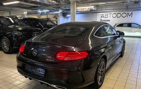Mercedes-Benz C-Класс, 2019 год, 3 800 000 рублей, 3 фотография