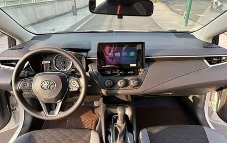 Toyota Corolla, 2024 год, 1 370 000 рублей, 8 фотография