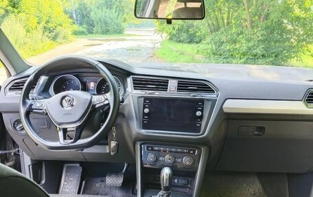 Volkswagen Tiguan II, 2020 год, 2 690 000 рублей, 14 фотография