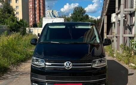 Volkswagen Multivan T6 рестайлинг, 2016 год, 3 920 000 рублей, 5 фотография