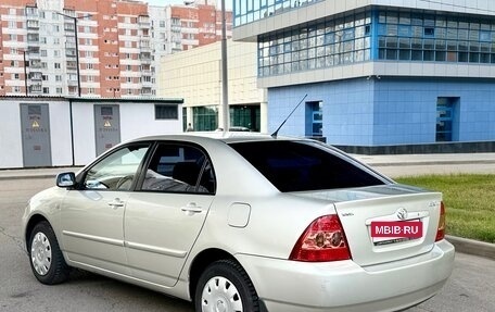 Toyota Corolla, 2005 год, 650 000 рублей, 10 фотография