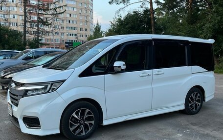 Honda Stepwgn IV, 2020 год, 2 600 000 рублей, 4 фотография