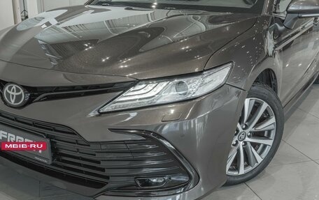 Toyota Camry, 2021 год, 2 720 000 рублей, 6 фотография