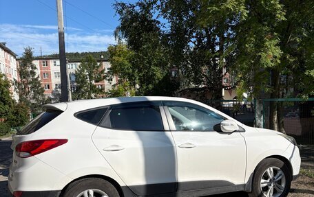 Hyundai ix35 I рестайлинг, 2012 год, 900 000 рублей, 2 фотография