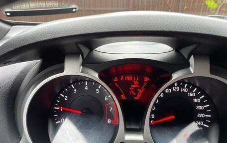 Nissan Juke II, 2011 год, 820 000 рублей, 21 фотография