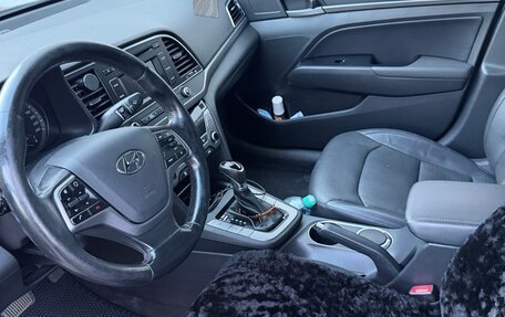 Hyundai Elantra VI рестайлинг, 2016 год, 1 650 000 рублей, 4 фотография