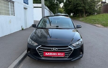 Hyundai Elantra VI рестайлинг, 2016 год, 1 650 000 рублей, 2 фотография