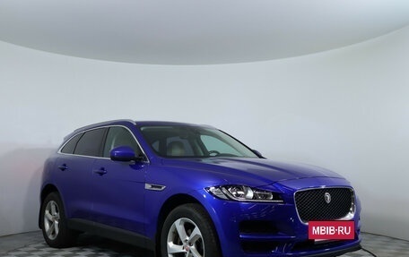 Jaguar F-Pace, 2018 год, 2 450 000 рублей, 3 фотография