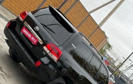Toyota Land Cruiser 200, 2011 год, 2 749 999 рублей, 6 фотография