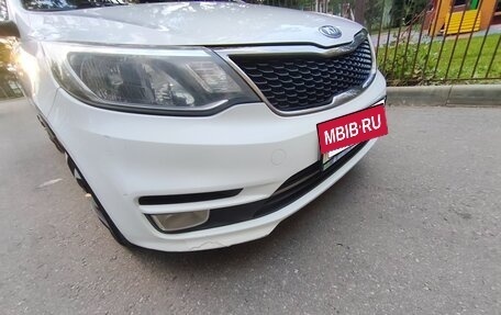 KIA Rio III рестайлинг, 2015 год, 950 000 рублей, 6 фотография
