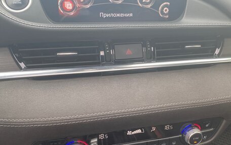 Mazda 6, 2018 год, 1 890 000 рублей, 14 фотография