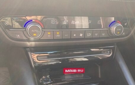 Mazda 6, 2018 год, 1 890 000 рублей, 13 фотография