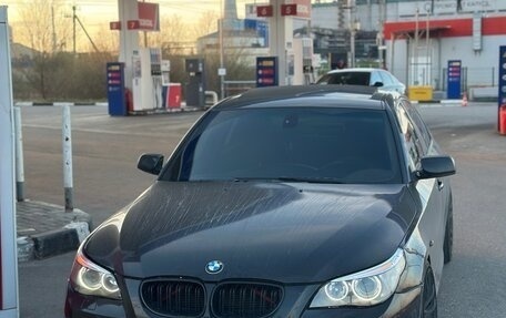 BMW 5 серия, 2003 год, 1 550 000 рублей, 7 фотография