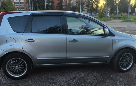 Nissan Note II рестайлинг, 2011 год, 600 000 рублей, 4 фотография