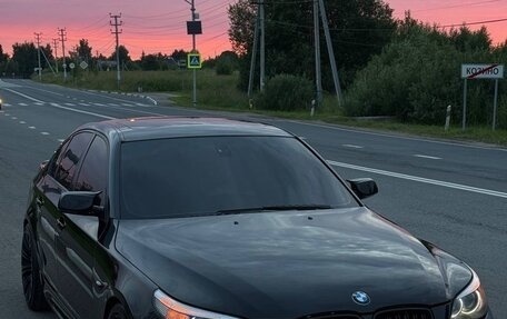 BMW 5 серия, 2003 год, 1 550 000 рублей, 10 фотография