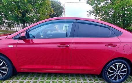 Hyundai Solaris II рестайлинг, 2018 год, 1 170 000 рублей, 8 фотография