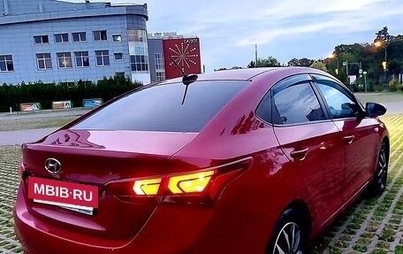 Hyundai Solaris II рестайлинг, 2018 год, 1 170 000 рублей, 5 фотография