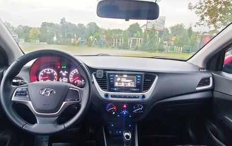Hyundai Solaris II рестайлинг, 2018 год, 1 170 000 рублей, 14 фотография