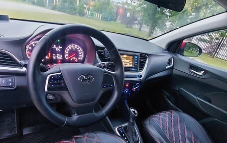 Hyundai Solaris II рестайлинг, 2018 год, 1 170 000 рублей, 13 фотография