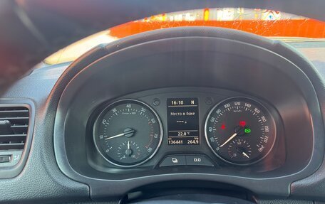 Skoda Fabia II, 2012 год, 900 000 рублей, 6 фотография