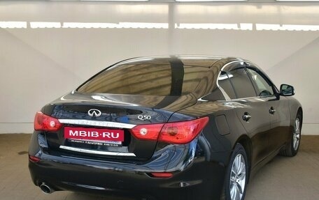 Infiniti Q50 I рестайлинг, 2014 год, 1 290 000 рублей, 4 фотография