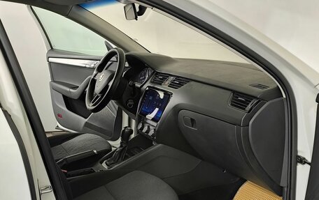 Skoda Octavia, 2015 год, 495 000 рублей, 9 фотография