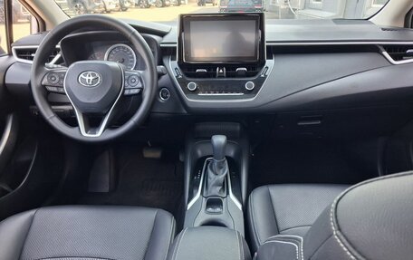 Toyota Corolla, 2021 год, 1 920 000 рублей, 10 фотография