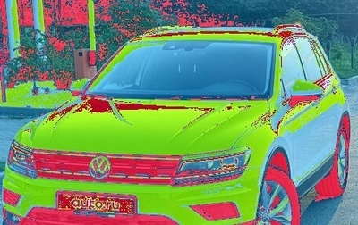 Volkswagen Tiguan II, 2017 год, 2 245 000 рублей, 1 фотография