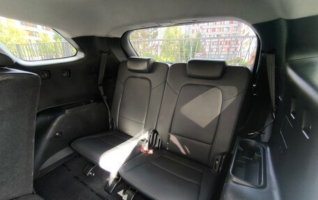 Hyundai Santa Fe III рестайлинг, 2015 год, 1 750 000 рублей, 13 фотография