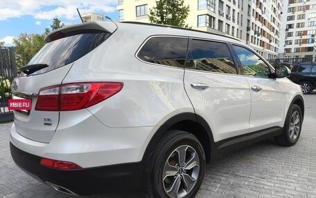 Hyundai Santa Fe III рестайлинг, 2015 год, 1 750 000 рублей, 14 фотография