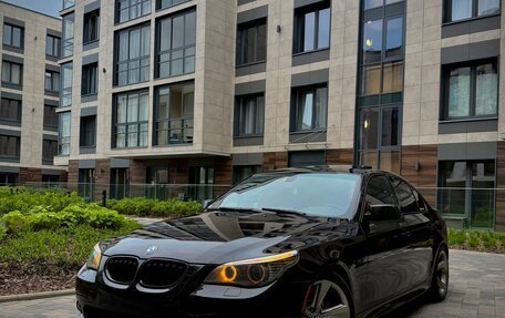 BMW 5 серия, 2005 год, 1 550 000 рублей, 7 фотография