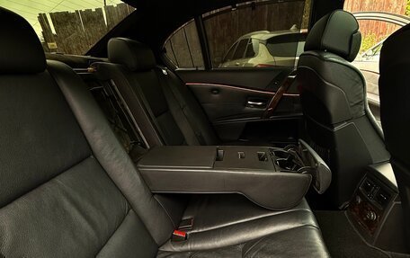 BMW 5 серия, 2005 год, 1 550 000 рублей, 13 фотография